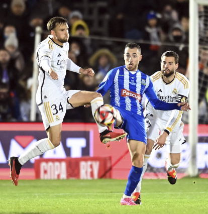 Los tres goles del Real Madrid y el de la Arandina llegaron avanzada la segunda mitad del partido.