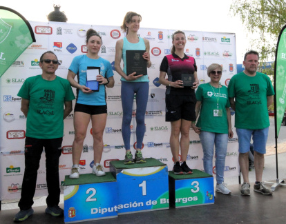 Podium de la categoría absoluta femenina.