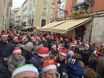 Un momento del 'vermut lotero' del Pez de San Lorenzo y el Encarna’s.
