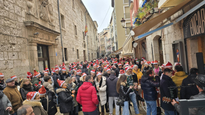 Un momento del 'vermut lotero' del Pez de San Lorenzo y el Encarna’s.