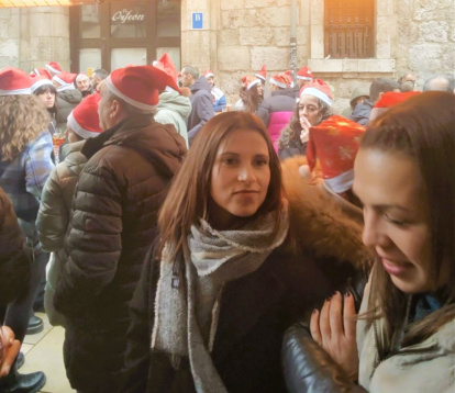 Un momento del 'vermut lotero' del Pez de San Lorenzo y el Encarna’s.