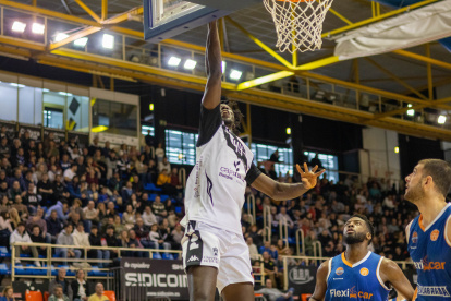 Canasta de Abdou Thiam.