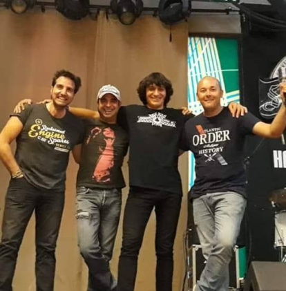 Los burgaleses Vieja Escuela también se apuntan al festival.