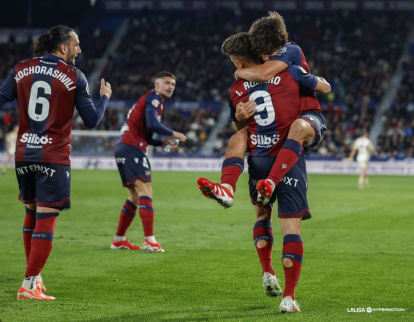 Imagen del partido entre el Levante y el Mirandés.