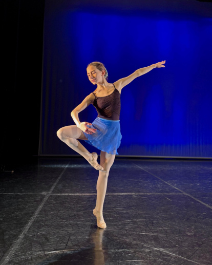 Gadea López estudia 2º de Danza Clásica.