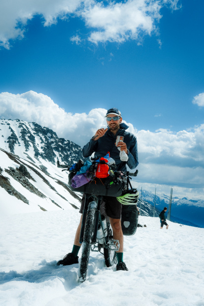 Instante del viaje en bicicleta de Pablo hasta Cabo Norte en Noruega.