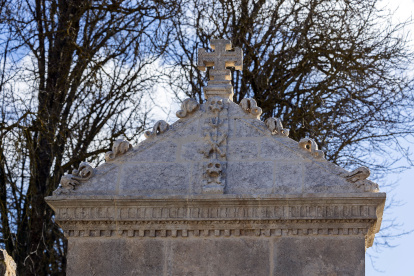 La rehablitación de la ermita de San Amaro se ha desarrollado en los últimos 11 meses con una inversión de 320.000 euros.