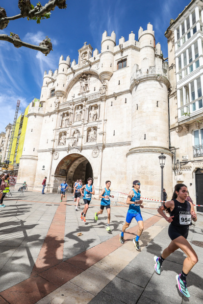 Carrera Solidaria por el Día de Castilla y León en Burgos.