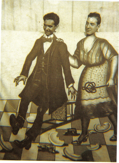 Con Federico García Lorca, disfrazados en una verbena de los años 30.